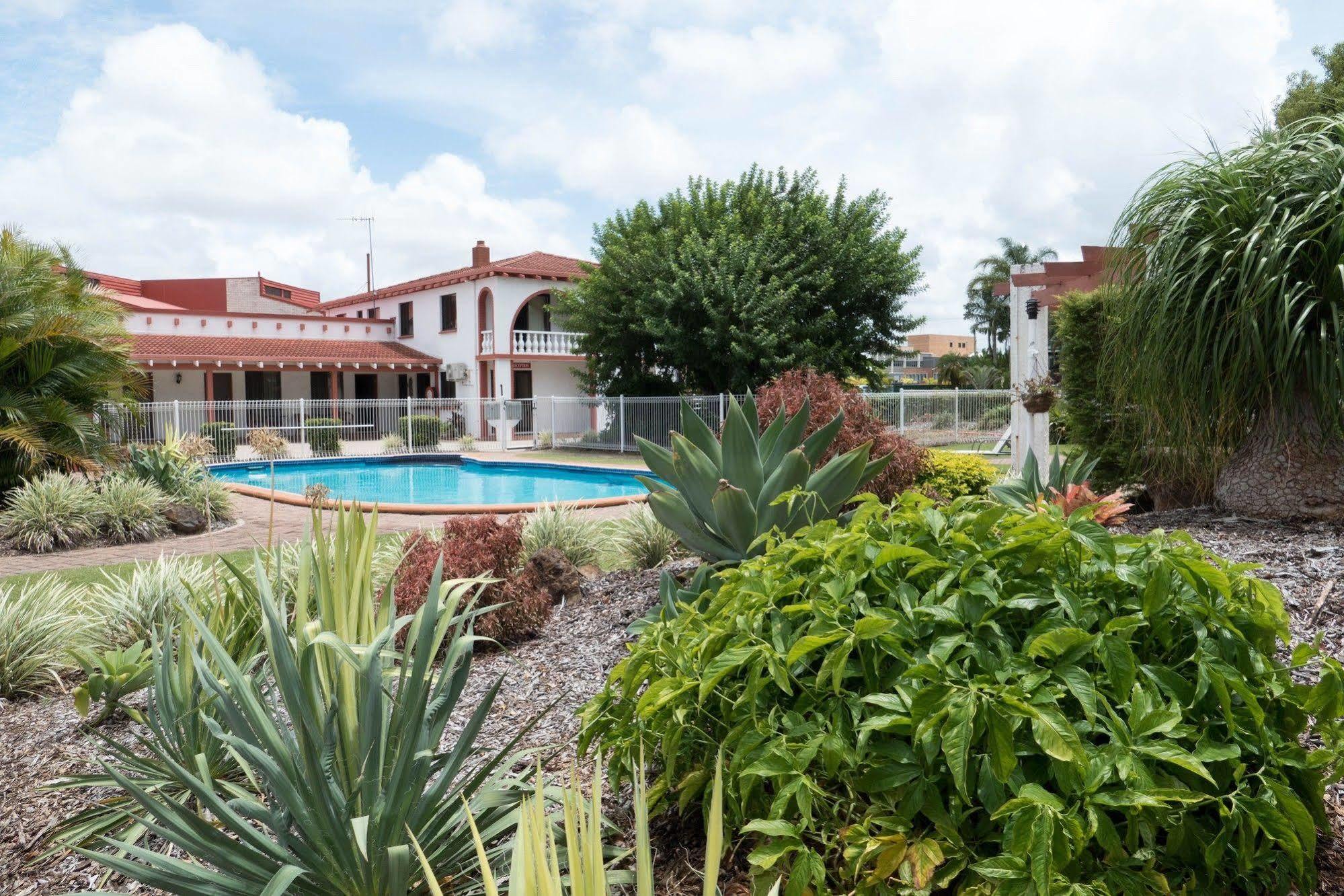 Bundaberg Spanish Motor Inn Exterior foto